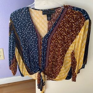 Bohemian 3/4 sleeve floral blouse with Tie detail